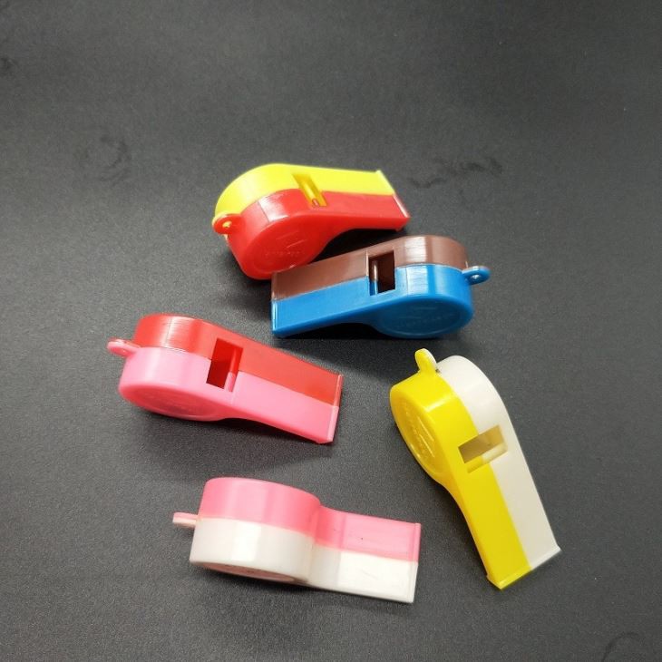 Plastic Cheap Whistle Game Toy