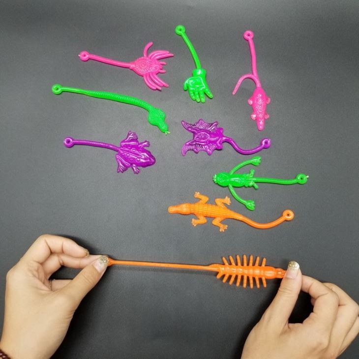 Small Sticky Animals With Yoyo