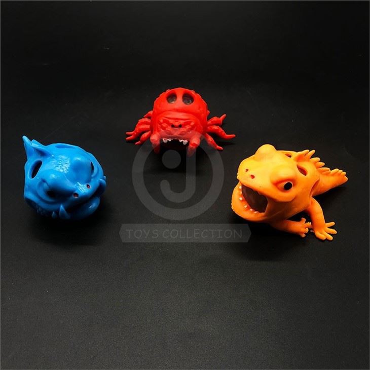 Squeeze Monster Fish Beads Ball