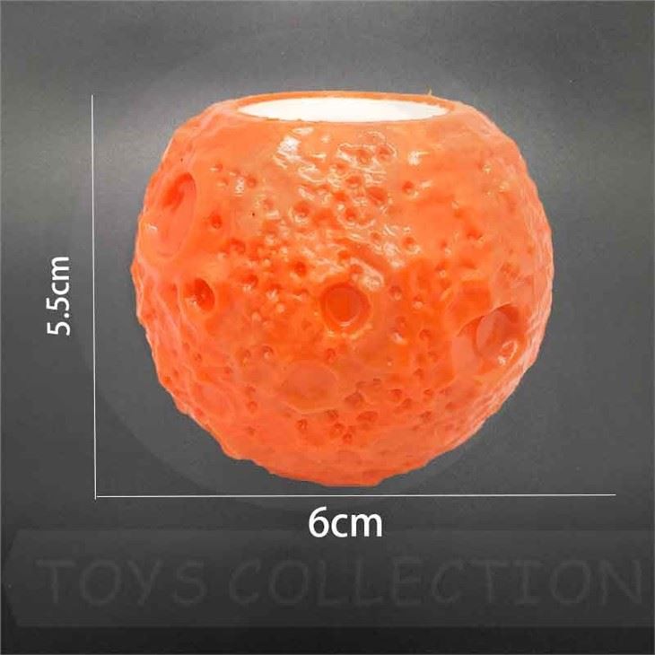 Squeeze Pop Up Astronauts Toy
